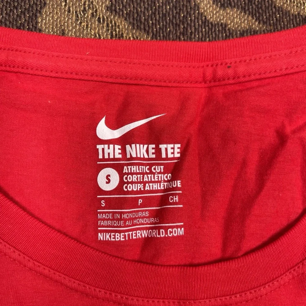 Nike Portland Thorns Women's Red Home T Shirt Size Small New Athletic Cut